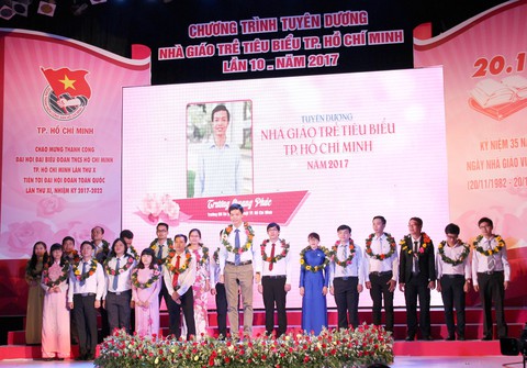 Tuyên dương 148 nhà giáo trẻ tiêu biểu TP.HCM - Ảnh 1. Tuyên dương 148 nhà giáo trẻ tiêu biểu TP.HCM - Ảnh 1.