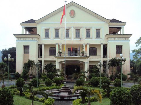 Bổ nhiệm con nguyên phó bí thư huyện: Rút kinh nghiệm - Ảnh 1. Bổ nhiệm con nguyên phó bí thư huyện: Rút kinh nghiệm - Ảnh 1.