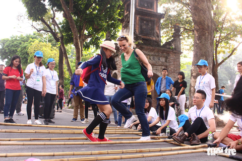 Học về thảm họa sóng thần từ trò chơi dân gian - Ảnh 7. Học về thảm họa sóng thần từ trò chơi dân gian - Ảnh 7.