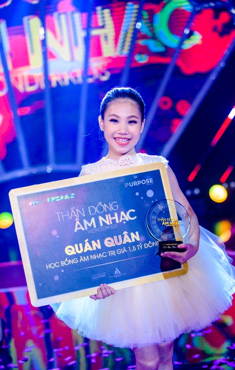 Vũ công 9 tuổi Vân Anh đăng quang Thần đồng âm nhạc - Ảnh 1. Vũ công 9 tuổi Vân Anh đăng quang Thần đồng âm nhạc - Ảnh 1.
