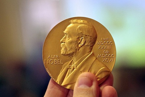 Chỉ 17 nhà khoa học nữ từng đoạt giải Nobel, vì sao? - Ảnh 2. Chỉ 17 nhà khoa học nữ từng đoạt giải Nobel, vì sao? - Ảnh 2.