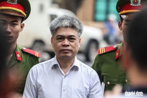 Tuyên tử hình Nguyễn Xuân Sơn, tù chung thân Hà Văn Thắm - Ảnh 1. Tuyên tử hình Nguyễn Xuân Sơn, tù chung thân Hà Văn Thắm - Ảnh 1.