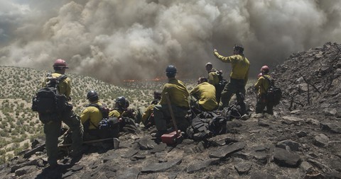 Only the brave: đằng sau những người hùng là một gia đình - Ảnh 10. Only the brave: đằng sau những người hùng là một gia đình - Ảnh 10.