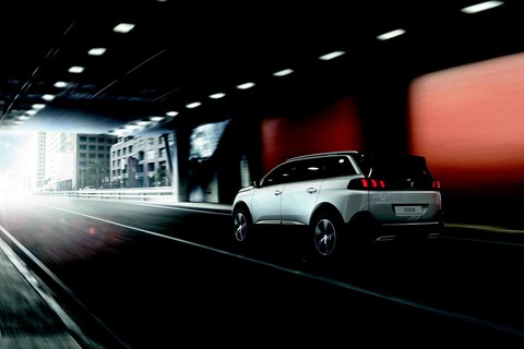 Peugeot 5008 - SUV 7 chỗ thế hệ mới đến VN - Ảnh 2. Peugeot 5008 - SUV 7 chỗ thế hệ mới đến VN - Ảnh 2.