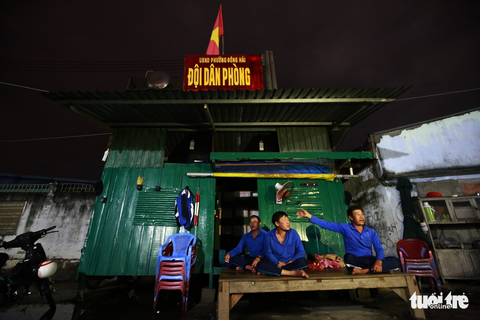 Làng biển Phan Rang không ngủ trước bão lớn - Ảnh 8. Làng biển Phan Rang không ngủ trước bão lớn - Ảnh 8.