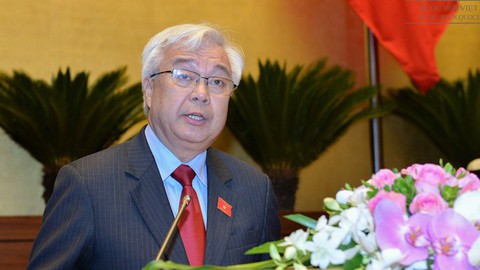 Lùi thời hạn áp dụng chương trình, sách giáo khoa mới - Ảnh 1. Lùi thời hạn áp dụng chương trình, sách giáo khoa mới - Ảnh 1.