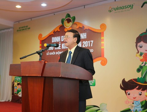 Vinasoy trao tặng 1,3 triệu suất sữa Fami Kid cho học sinh tiểu học - Ảnh 1. Vinasoy trao tặng 1,3 triệu suất sữa Fami Kid cho học sinh tiểu học - Ảnh 1.