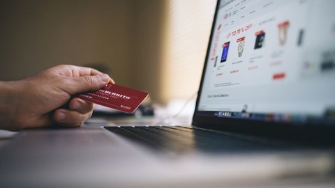 Tiếp cận hàng hóa toàn cầu nhờ thương mại điện tử xuyên biên giới - Ảnh 1. Tiếp cận hàng hóa toàn cầu nhờ thương mại điện tử xuyên biên giới - Ảnh 1.