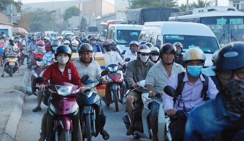 Lối ra nào cho giao thông đô thị TP.HCM? - Ảnh 2. Lối ra nào cho giao thông đô thị TP.HCM? - Ảnh 2.