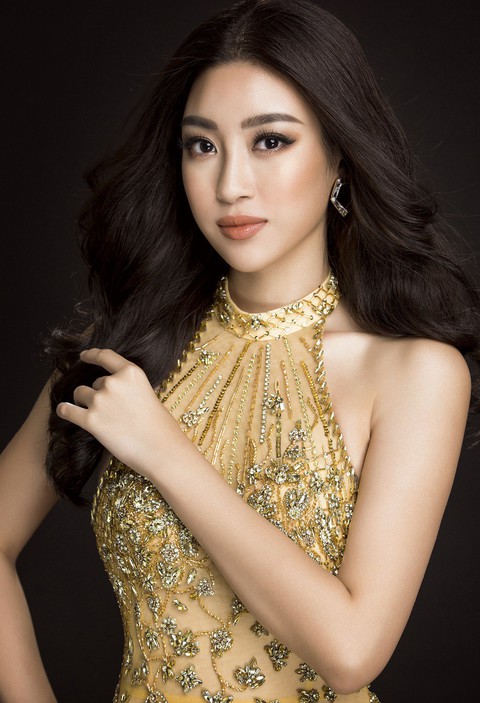 Trang phục dạ hội lộng lẫy của Mỹ Linh tại Miss World - Ảnh 1. Trang phục dạ hội lộng lẫy của Mỹ Linh tại Miss World - Ảnh 1.