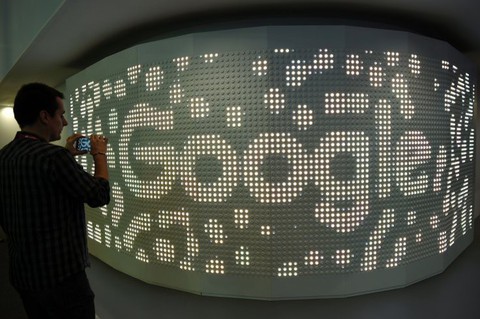Google có thể phải bồi thường 3,6 tỉ USD cho người dùng iPhone - Ảnh 1. Google có thể phải bồi thường 3,6 tỉ USD cho người dùng iPhone - Ảnh 1.