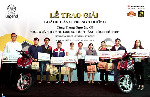 Trao giải đợt 3 chương trình “Dùng cà phê năng lượng, đón thành công đổi đời” - Ảnh 2. Trao giải đợt 3 chương trình “Dùng cà phê năng lượng, đón thành công đổi đời” - Ảnh 2.