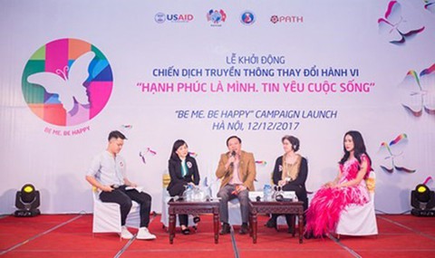 Khuyến khích người chuyển giới nữ tiếp cận thông tin và các dịch vụ HIV - Ảnh 1. Khuyến khích người chuyển giới nữ tiếp cận thông tin và các dịch vụ HIV - Ảnh 1.