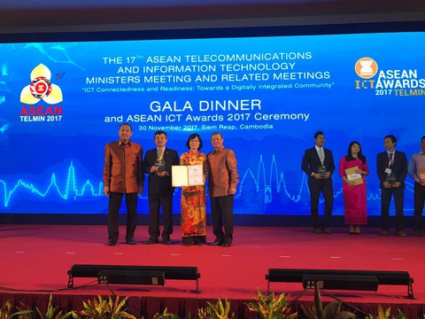 BIDV Payment đạt giải Bạc tại ASEAN ICT Awards 2017 - Ảnh 1. BIDV Payment đạt giải Bạc tại ASEAN ICT Awards 2017 - Ảnh 1.