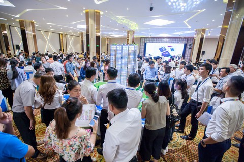 Nhà đầu tư BĐS “chọn mặt gửi vàng” tại Nha Trang - Ảnh 3. Nhà đầu tư BĐS “chọn mặt gửi vàng” tại Nha Trang - Ảnh 3.
