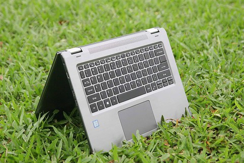 “Đập hộp” laptop Acer Spin 3 - Ảnh 3. “Đập hộp” laptop Acer Spin 3 - Ảnh 3.