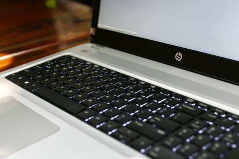 Lựa chọn Laptop cho người dùng “ăn chắc mặc bền” - Ảnh 6. Lựa chọn Laptop cho người dùng “ăn chắc mặc bền” - Ảnh 6.