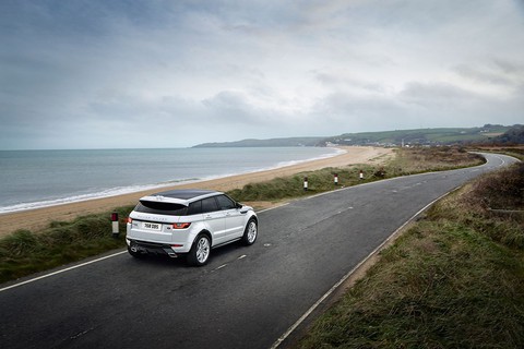 Range Rover Evoque - mẫu SUV hạng sang dành cho giới trẻ thành đạt - Ảnh 6. Range Rover Evoque - mẫu SUV hạng sang dành cho giới trẻ thành đạt - Ảnh 6.