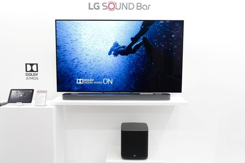 Chiêm ngưỡng mẫu TV “siêu mỏng” của LG - Ảnh 6. Chiêm ngưỡng mẫu TV “siêu mỏng” của LG - Ảnh 6.