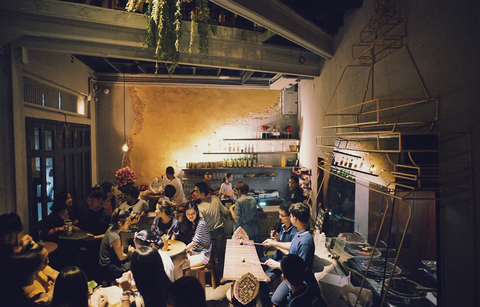 9 quán bar ở Bangkok đẹp ngất ngây - Ảnh 21. 9 quán bar ở Bangkok đẹp ngất ngây - Ảnh 21.