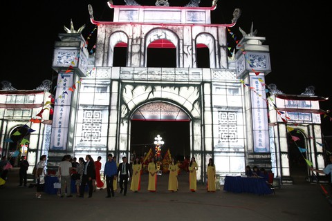 Lễ hội đèn lồng Kết nối cộng đồng 2017 - Ảnh 2. Lễ hội đèn lồng Kết nối cộng đồng 2017 - Ảnh 2.