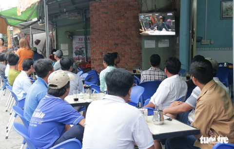 Tàu cá tránh bão Tembin ken đặc Phú Quốc - Ảnh 10. Tàu cá tránh bão Tembin ken đặc Phú Quốc - Ảnh 10.