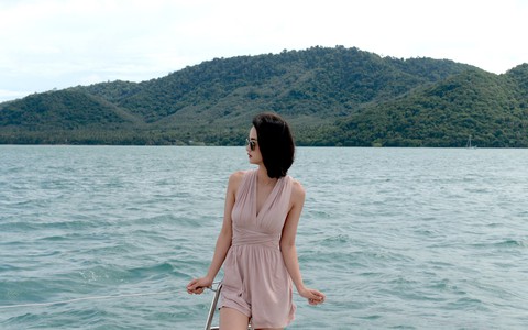Bay đến Phuket nhảy múa ở vũ trường nổi giữa biển - Ảnh 4. Bay đến Phuket nhảy múa ở vũ trường nổi giữa biển - Ảnh 4.