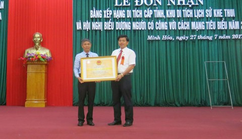 Khiển trách, điều chuyển chủ tịch huyện vì nhiều sai phạm - Ảnh 1. Khiển trách, điều chuyển chủ tịch huyện vì nhiều sai phạm - Ảnh 1.