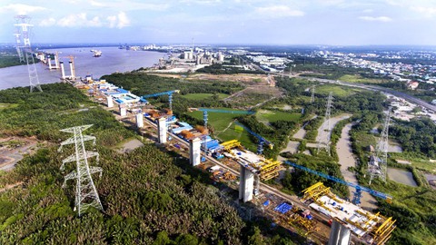 TP.HCM kiến nghị hoàn thành cao tốc Bến Lức - Long Thành trong năm 2021 - Ảnh 2. TP.HCM kiến nghị hoàn thành cao tốc Bến Lức - Long Thành trong năm 2021 - Ảnh 2.