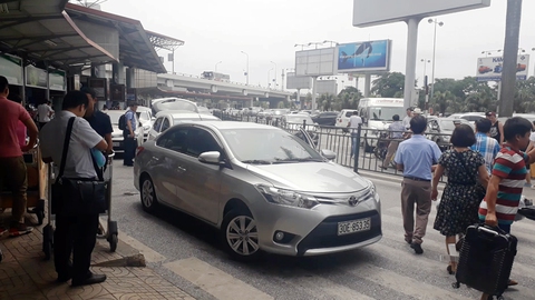 Chợ trời mua bán thông tin khách đi máy bay - Ảnh 4. Chợ trời mua bán thông tin khách đi máy bay - Ảnh 4.