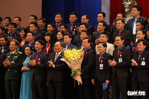 Thủ tướng Nguyễn Xuân Phúc: Mỗi thanh niên là một chiến binh khởi nghiệp - Ảnh 7. Thủ tướng Nguyễn Xuân Phúc: Mỗi thanh niên là một chiến binh khởi nghiệp - Ảnh 7.