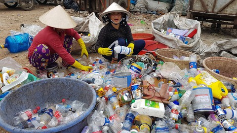 Đời...rác - Kỳ 6: Nghề gia truyền - Ảnh 1. Đời...rác - Kỳ 6: Nghề gia truyền - Ảnh 1.