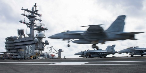 Ba tàu sân bay Mỹ tới châu Á bảo vệ ông Trump - Ảnh 5. Ba tàu sân bay Mỹ tới châu Á bảo vệ ông Trump - Ảnh 5.