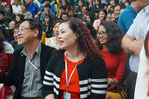 Đạo diễn Đặng Nhật Minh ‘trả nợ’ khán giả Đà Nẵng sau 30 năm - Ảnh 6. Đạo diễn Đặng Nhật Minh ‘trả nợ’ khán giả Đà Nẵng sau 30 năm - Ảnh 6.