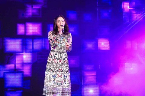 Hé lộ vai diễn cô nàng ngổ ngáo của Ngọc Thanh Tâm - Ảnh 10. Hé lộ vai diễn cô nàng ngổ ngáo của Ngọc Thanh Tâm - Ảnh 10.