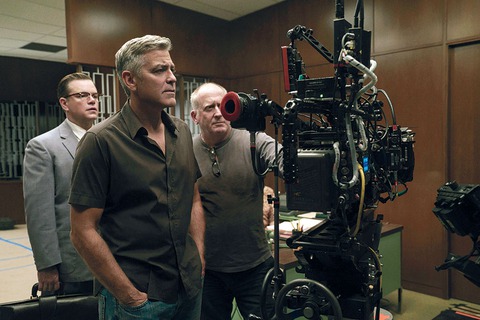 George Clooney khoe chuyện nhắn tin bậy với cựu tổng thống Obama - Ảnh 4. George Clooney khoe chuyện nhắn tin bậy với cựu tổng thống Obama - Ảnh 4.