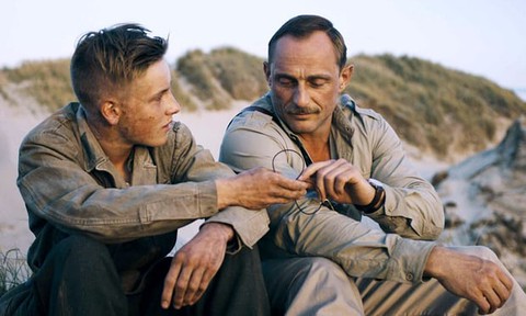 ‘Land of mine’ - một kiểu sống trong sợ hãi từ điện ảnh Đan Mạch, Đức - Ảnh 6. ‘Land of mine’ - một kiểu sống trong sợ hãi từ điện ảnh Đan Mạch, Đức - Ảnh 6.