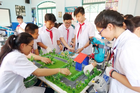 Thú vị tiết học STEM - Ảnh 1. Thú vị tiết học STEM - Ảnh 1.
