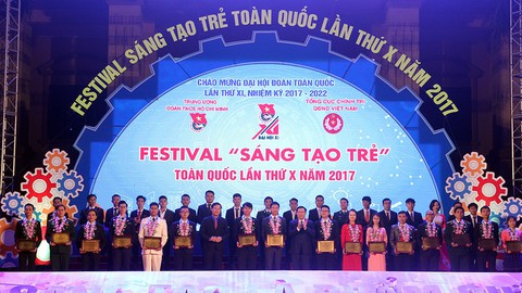 Tuyên dương 35 công trình, sản phẩm sáng tạo trẻ tiêu biểu 2017 - Ảnh 2. Tuyên dương 35 công trình, sản phẩm sáng tạo trẻ tiêu biểu 2017 - Ảnh 2.