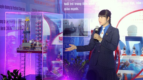 Tuyên dương 35 công trình, sản phẩm sáng tạo trẻ tiêu biểu 2017 - Ảnh 5. Tuyên dương 35 công trình, sản phẩm sáng tạo trẻ tiêu biểu 2017 - Ảnh 5.