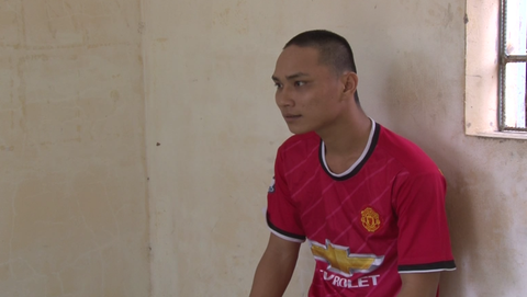 Tạm giữ 3 thanh niên chém người, chống người thi hành công vụ - Ảnh 2. Tạm giữ 3 thanh niên chém người, chống người thi hành công vụ - Ảnh 2.