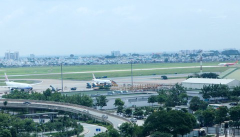 Thu phí sân bay sai 551 tỉ, ACV khẳng định vẫn thu tiếp - Ảnh 1. Thu phí sân bay sai 551 tỉ, ACV khẳng định vẫn thu tiếp - Ảnh 1.