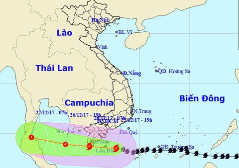 Bão suy yếu thành áp thấp khi quét qua Cà Mau - Ảnh 1. Bão suy yếu thành áp thấp khi quét qua Cà Mau - Ảnh 1.