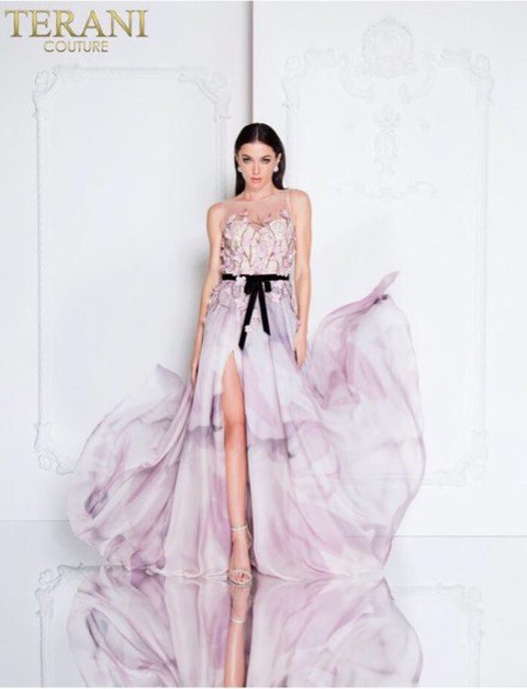 Võ Việt Chung được mời làm giám khảo Miss World Beauty 2017 - Ảnh 3. Võ Việt Chung được mời làm giám khảo Miss World Beauty 2017 - Ảnh 3.