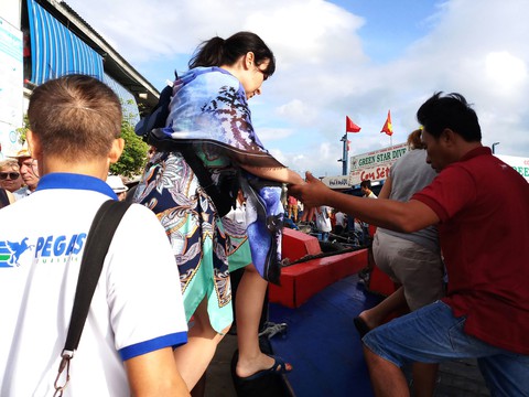 Khách nội địa đi chơi Nha Trang tăng nhẹ - Ảnh 2. Khách nội địa đi chơi Nha Trang tăng nhẹ - Ảnh 2.