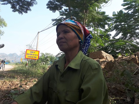 Người thân cháu bé nghi bị sát hại đang được bảo vệ nghiêm ngặt - Ảnh 1. Người thân cháu bé nghi bị sát hại đang được bảo vệ nghiêm ngặt - Ảnh 1.