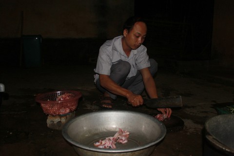 Nồi cháo sáng của thầy trò vùng cao biên giới - Ảnh 2. Nồi cháo sáng của thầy trò vùng cao biên giới - Ảnh 2.
