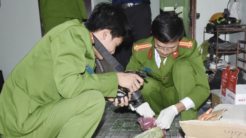 Công an công bố hình ảnh, danh tính nghi phạm giết bé 23 ngày tuổi - Ảnh 2. Công an công bố hình ảnh, danh tính nghi phạm giết bé 23 ngày tuổi - Ảnh 2.