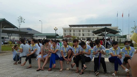 Bi hài quy định nhà có người chết báo trước 3 ngày - Ảnh 3. Bi hài quy định nhà có người chết báo trước 3 ngày - Ảnh 3.