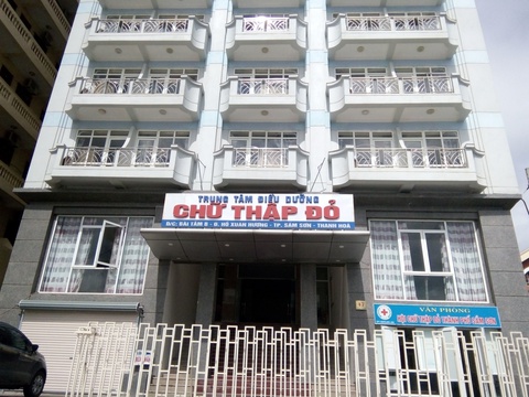 109 khách ngộ độc thực phẩm, cơ sở lưu trú bị phạt 41 triệu đồng - Ảnh 1. 109 khách ngộ độc thực phẩm, cơ sở lưu trú bị phạt 41 triệu đồng - Ảnh 1.